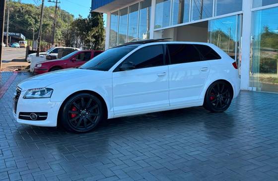 AUDI A3 2.0 TFSI SPORTBACK 16V GASOLINA 4P S-TRONIC AUDI A3 2.0 TFSI SPORTBACK 16V GASOLINA 4P S-TRONIC